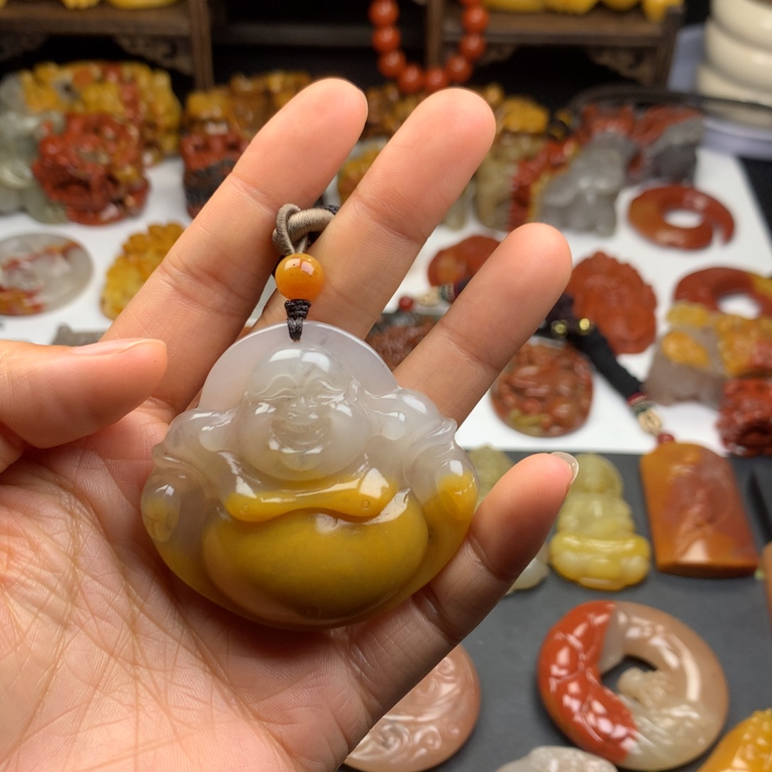 石英质玉（黄龙玉）挂件未镶嵌