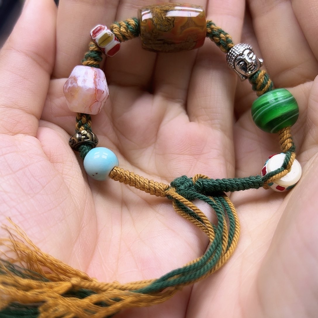 玛瑙/玉髓颈饰未镶嵌