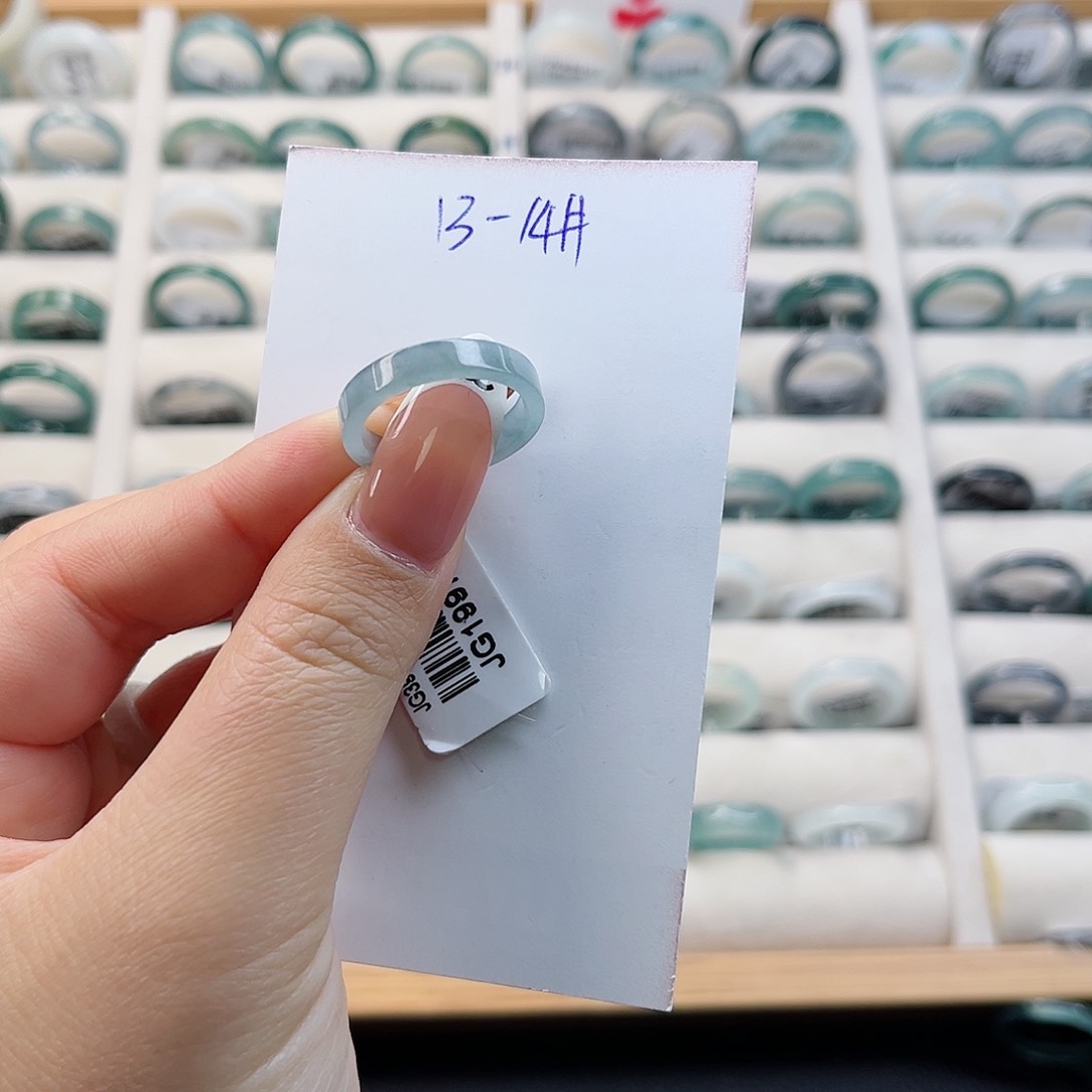 翡翠戒指未镶嵌戒指
