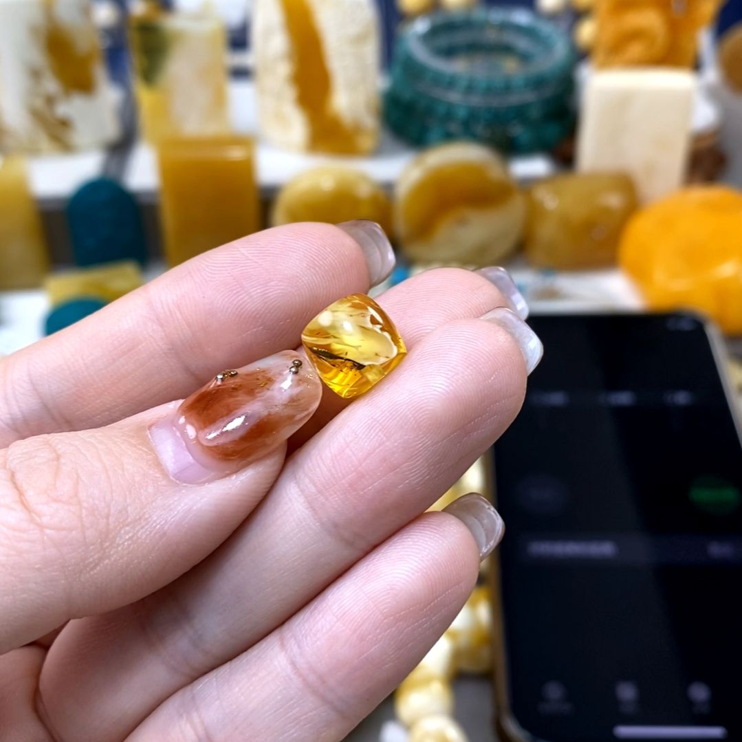 裸石琥珀未镶嵌现*点10老型微瑕