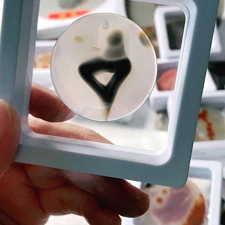 玛瑙/玉髓颈饰未镶嵌X*Y