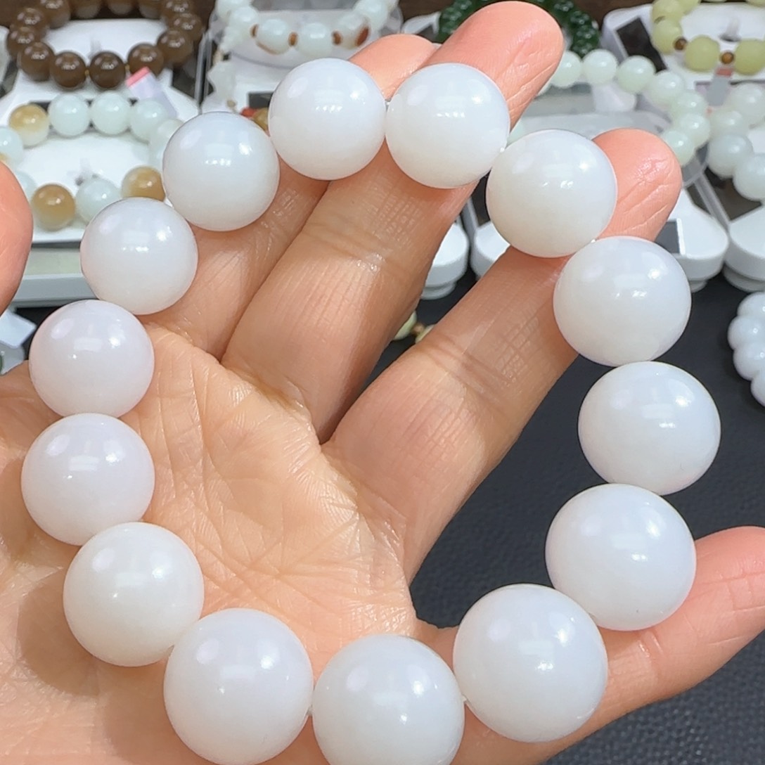 和田玉手链未镶嵌