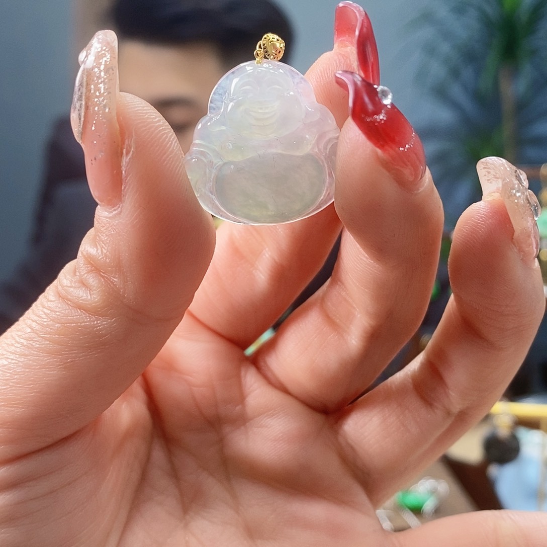 翡翠颈饰18K金镶嵌翡翠