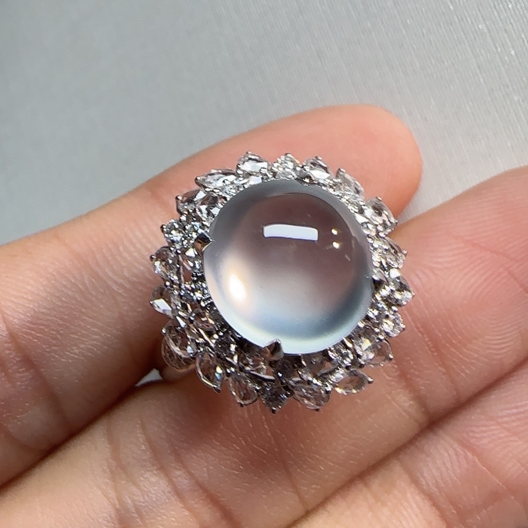 翡翠戒指18K金镶嵌戒指