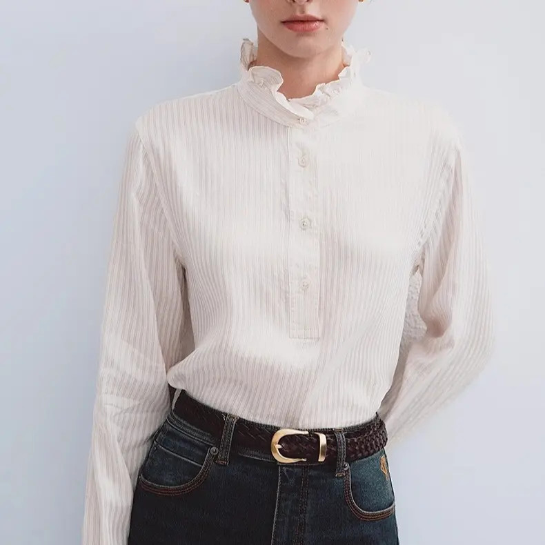 TeenieWeenie2025年冬季新款优雅荷叶边条纹立领衬衣TTBA254VW2B