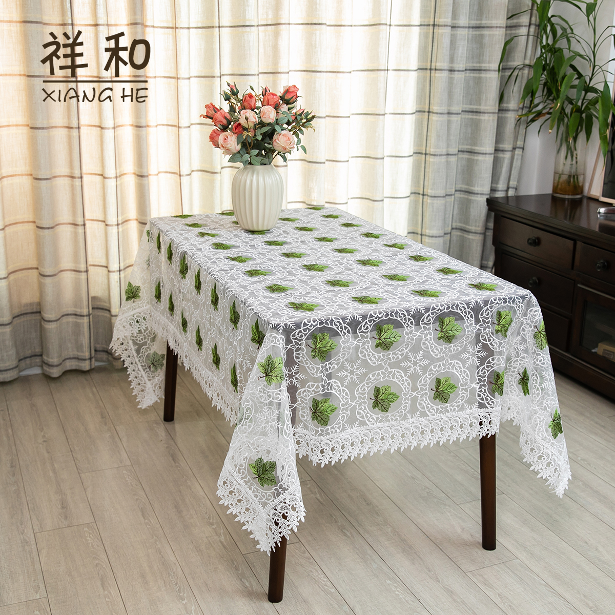 B008-9 丝光线（140*220CM）白色绿叶水溶花边盖巾