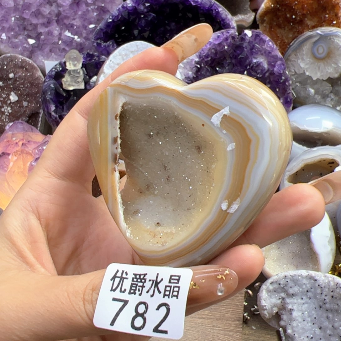 未镶嵌大型摆件（非配饰）紫晶782