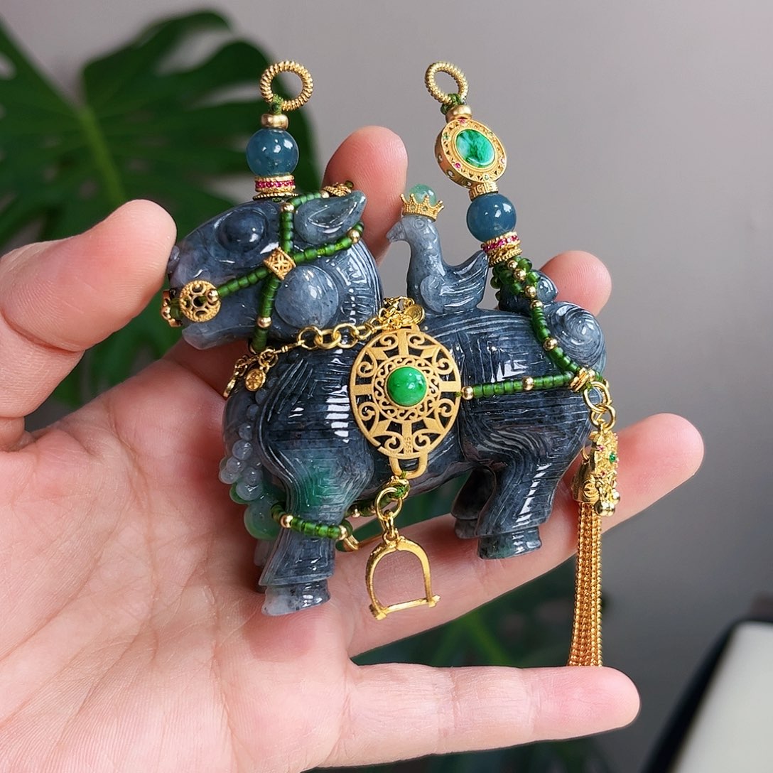 【闪购商品】翡翠吊坠(赠链)未镶嵌  马上有喜