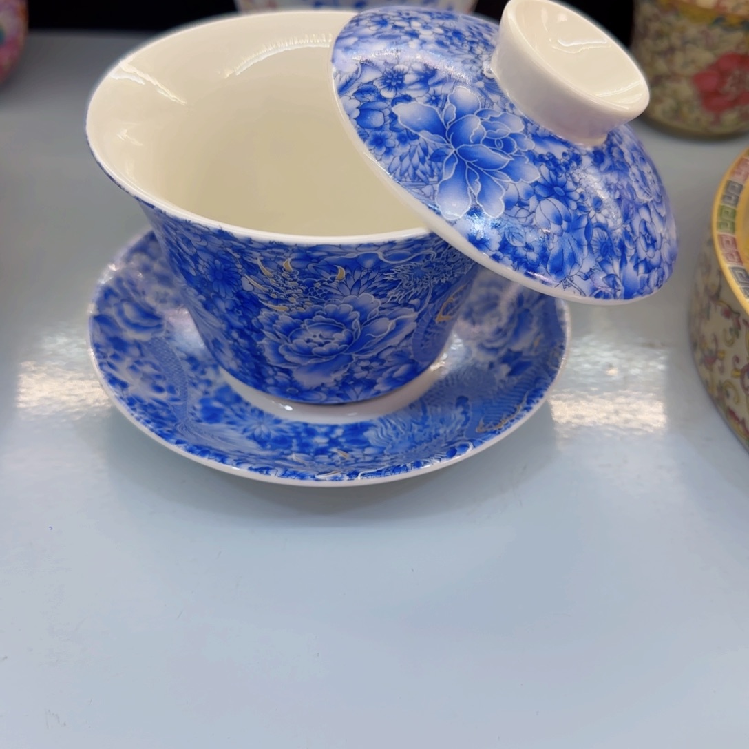 这些盖碗真好看！！！