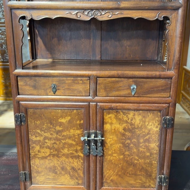 探***生木花梨木柜子一个