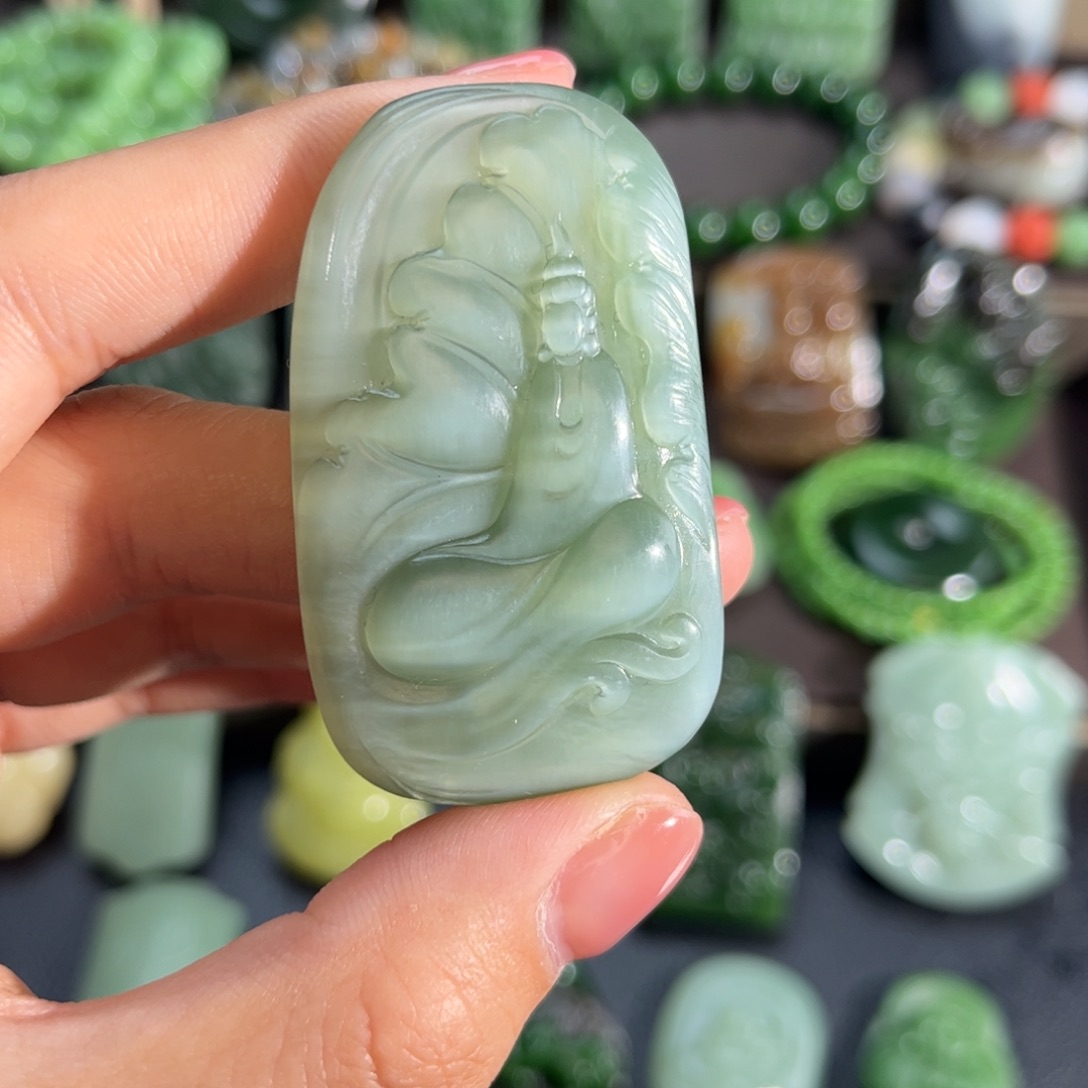 和田玉颈饰未镶嵌粉青猫定制