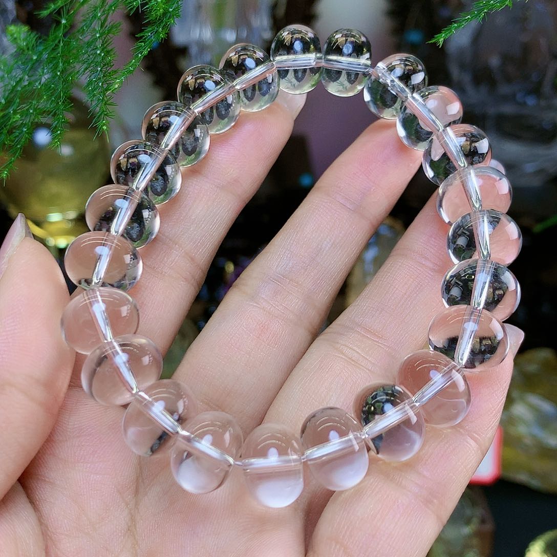 水晶手链未镶嵌钱****?，