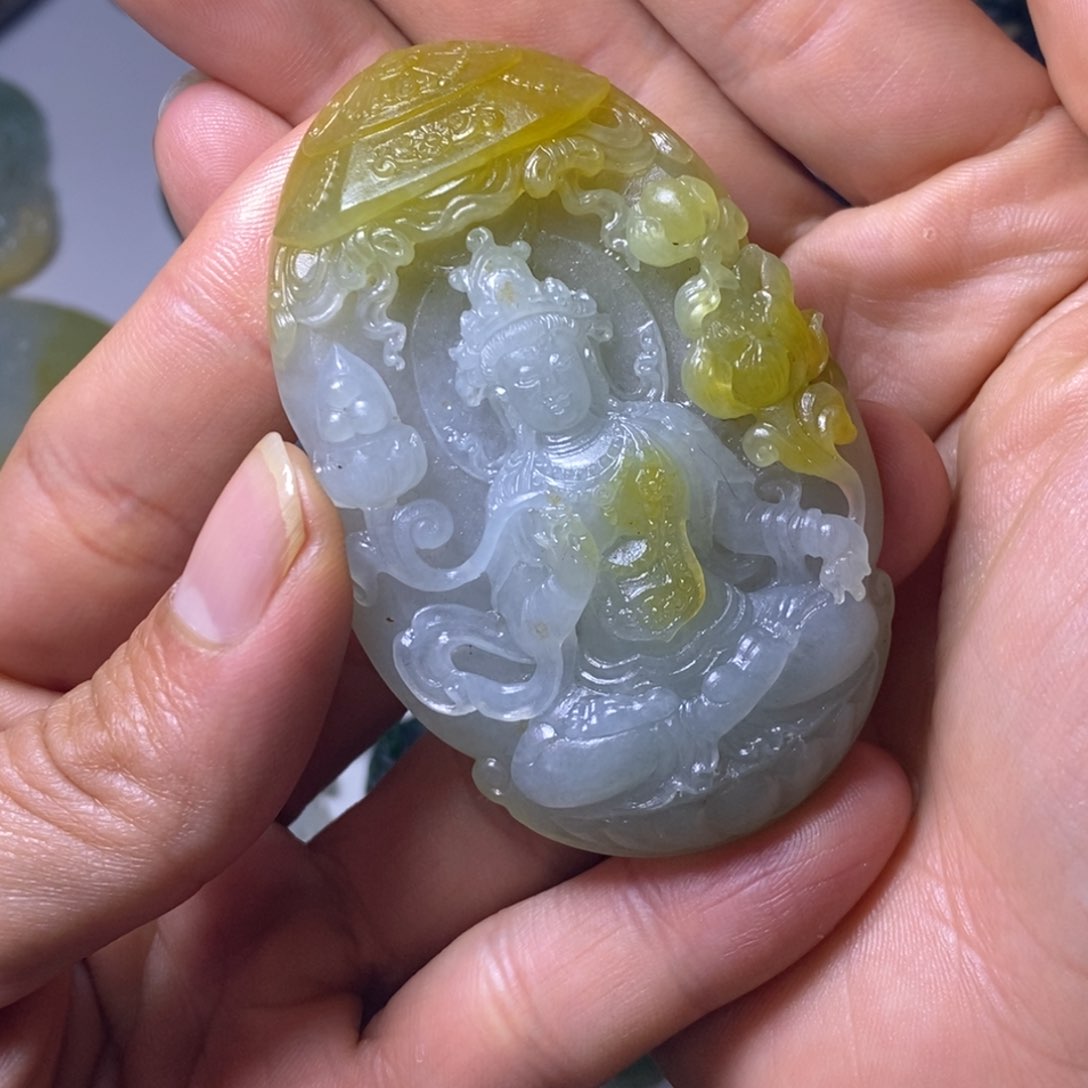 定制翡翠未镶嵌翡翠
