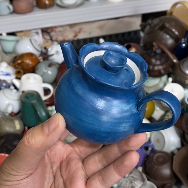 陶瓷艺术品及陶瓷壶