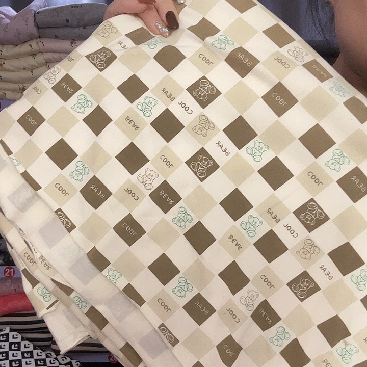 面料柔软舒适透气