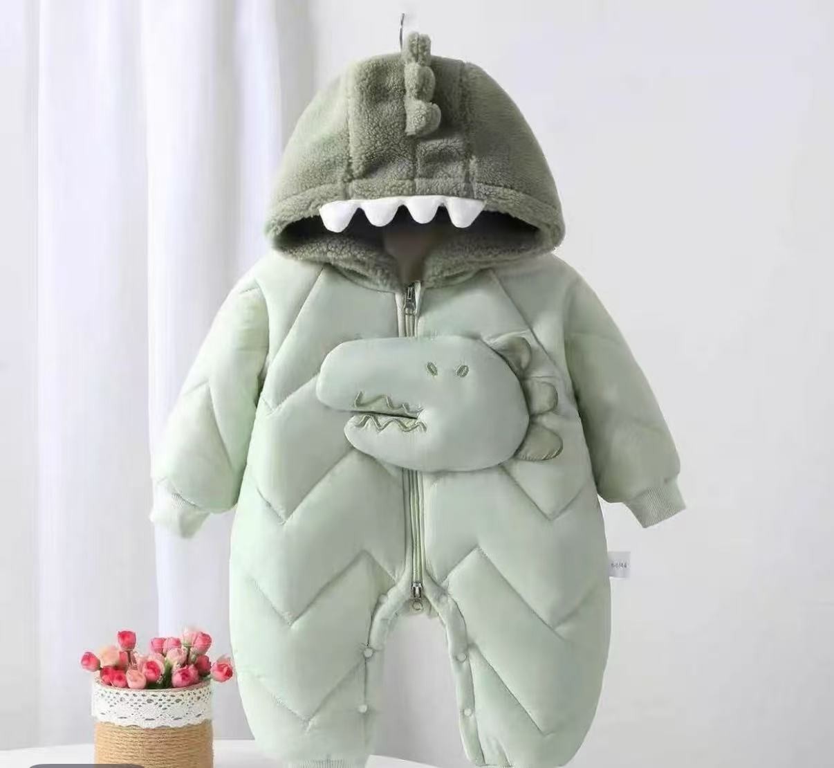 绿色小恐龙哈衣加绒加厚冬装爬服新生儿