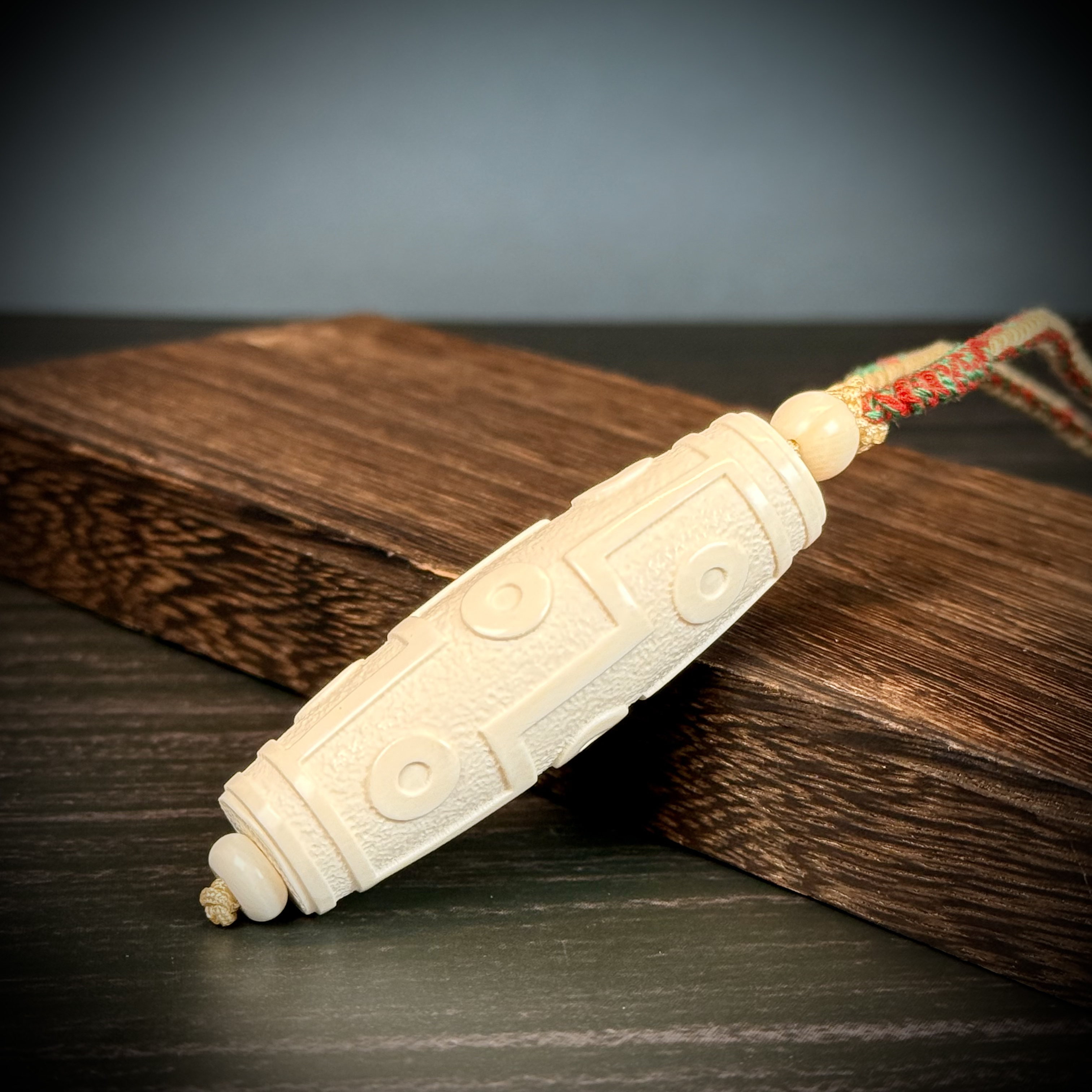 H98-52天然猛犸牙 九眼珠 17.5*58.3mm一物一图假一罚十