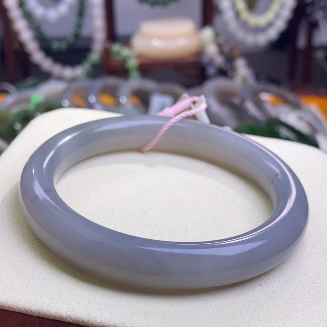 和田玉清货价老矿料手镯56.5烟紫浓紫未镶嵌