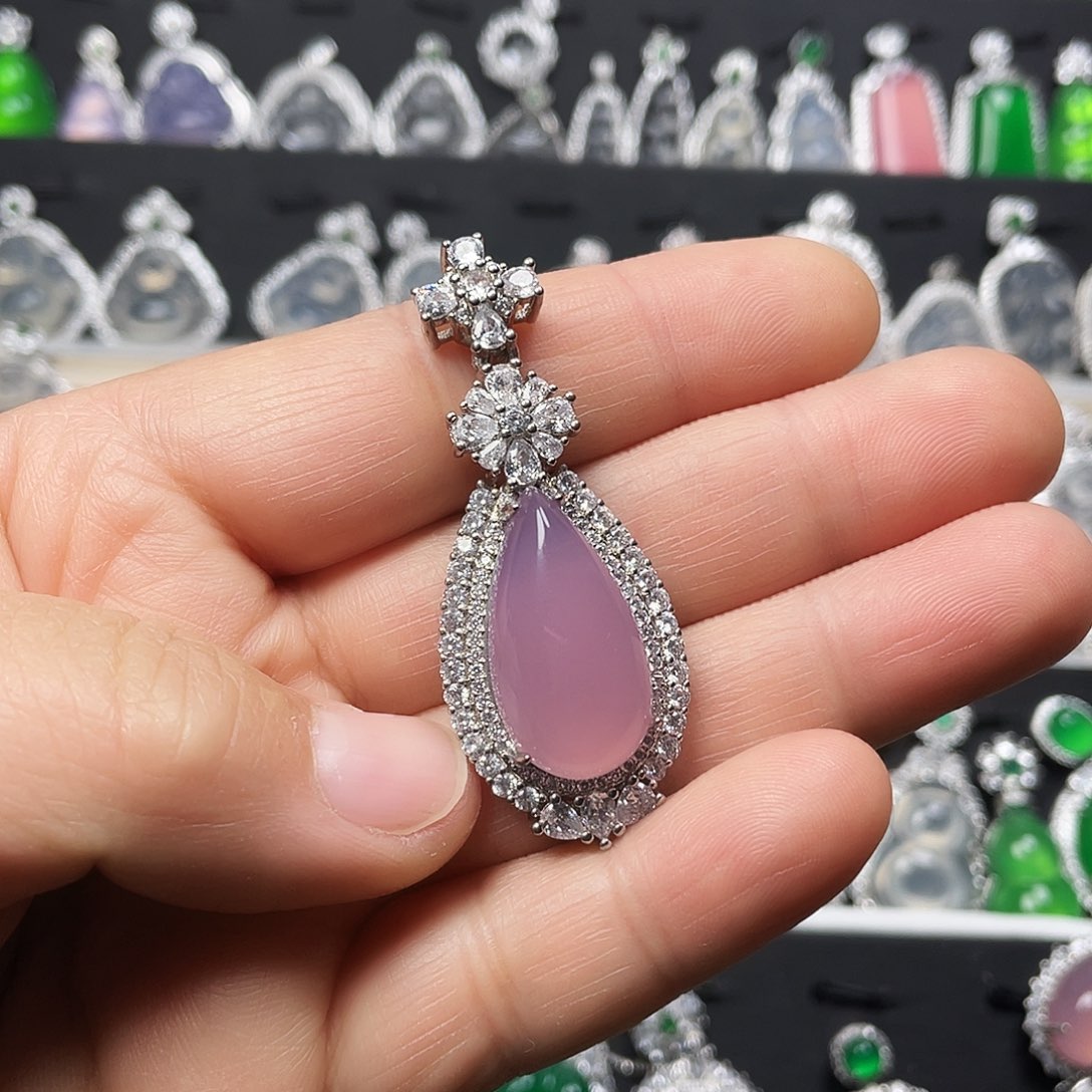 玛瑙/玉髓颈饰合金