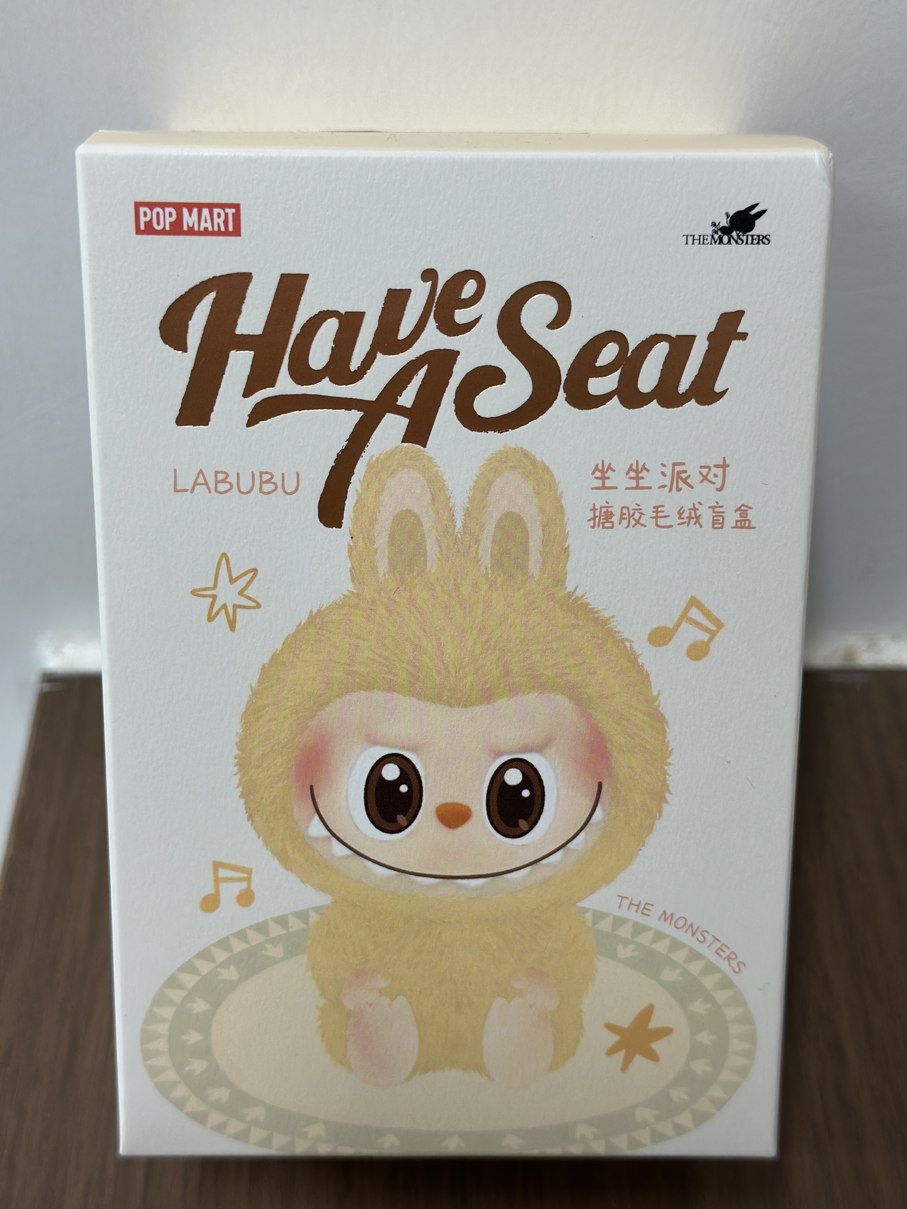 拉布布坐坐派对盲盒未拆封（随机一个）