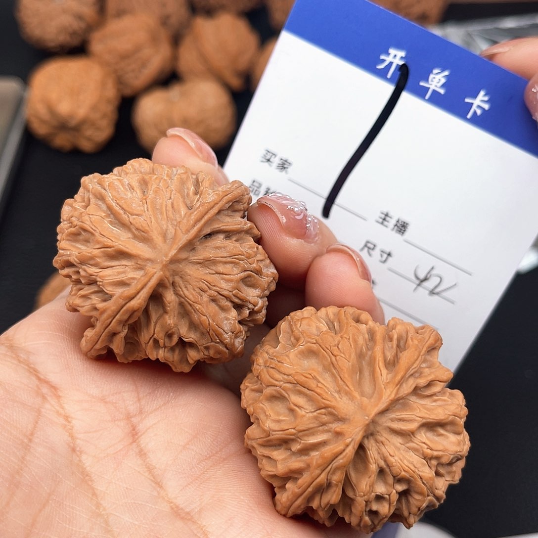 桃核吊坠全品苹果边肚42尺寸y
