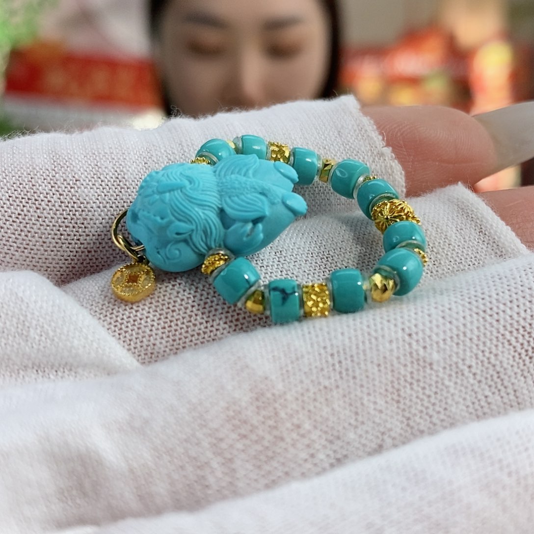 绿松石珠宝奇石18K金镶嵌