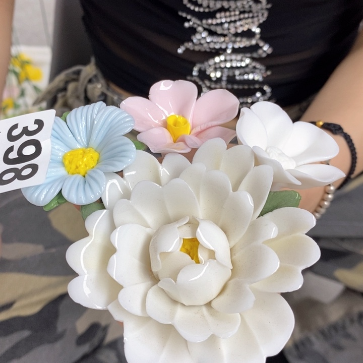 摆件陶瓷材料加工