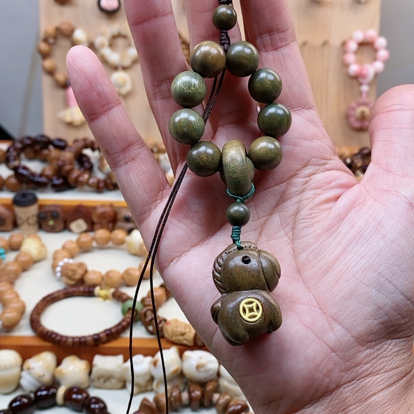 【闪购商品】维腊木（绿檀）小*绿檀小马手捻