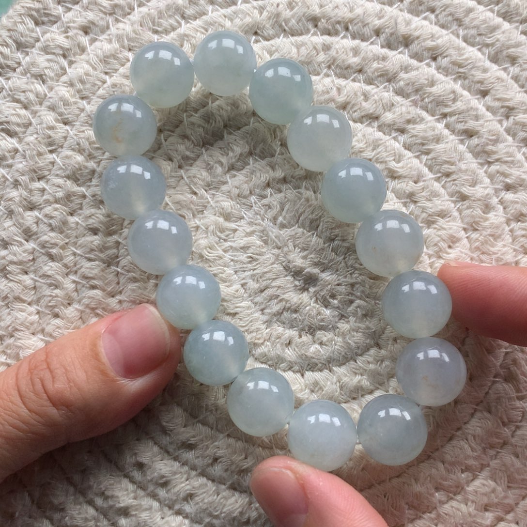 H***君翡翠未镶嵌颈饰天然翡翠手串