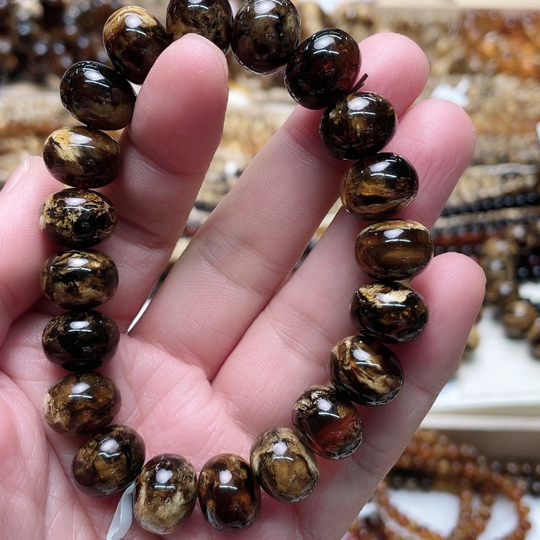 琥珀裸石未镶嵌水**泡十三20075