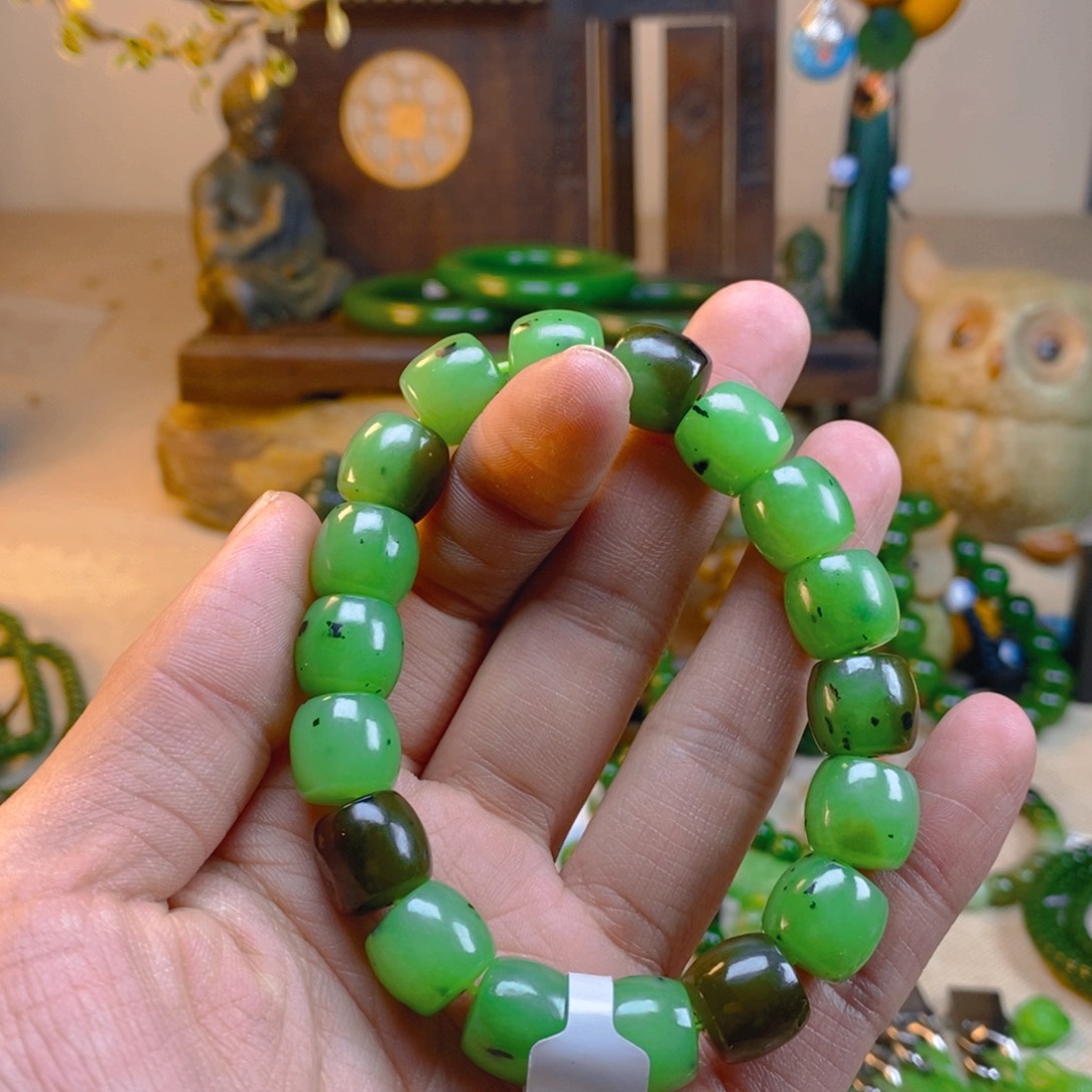 和田玉颈饰未镶嵌鲁****福