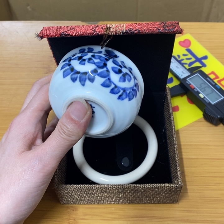 瓷中古工艺品一件