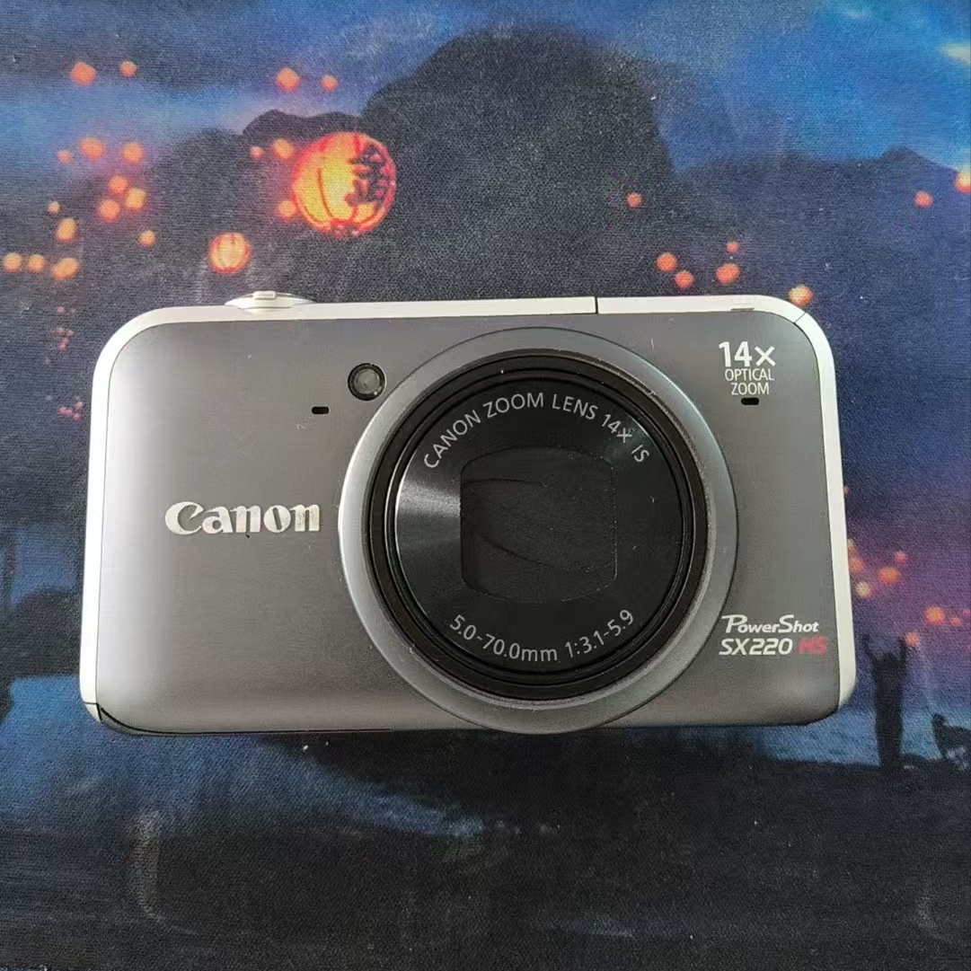95新 Canon/佳能 SX220银色1400万像素14倍变焦数码相机拍照照相