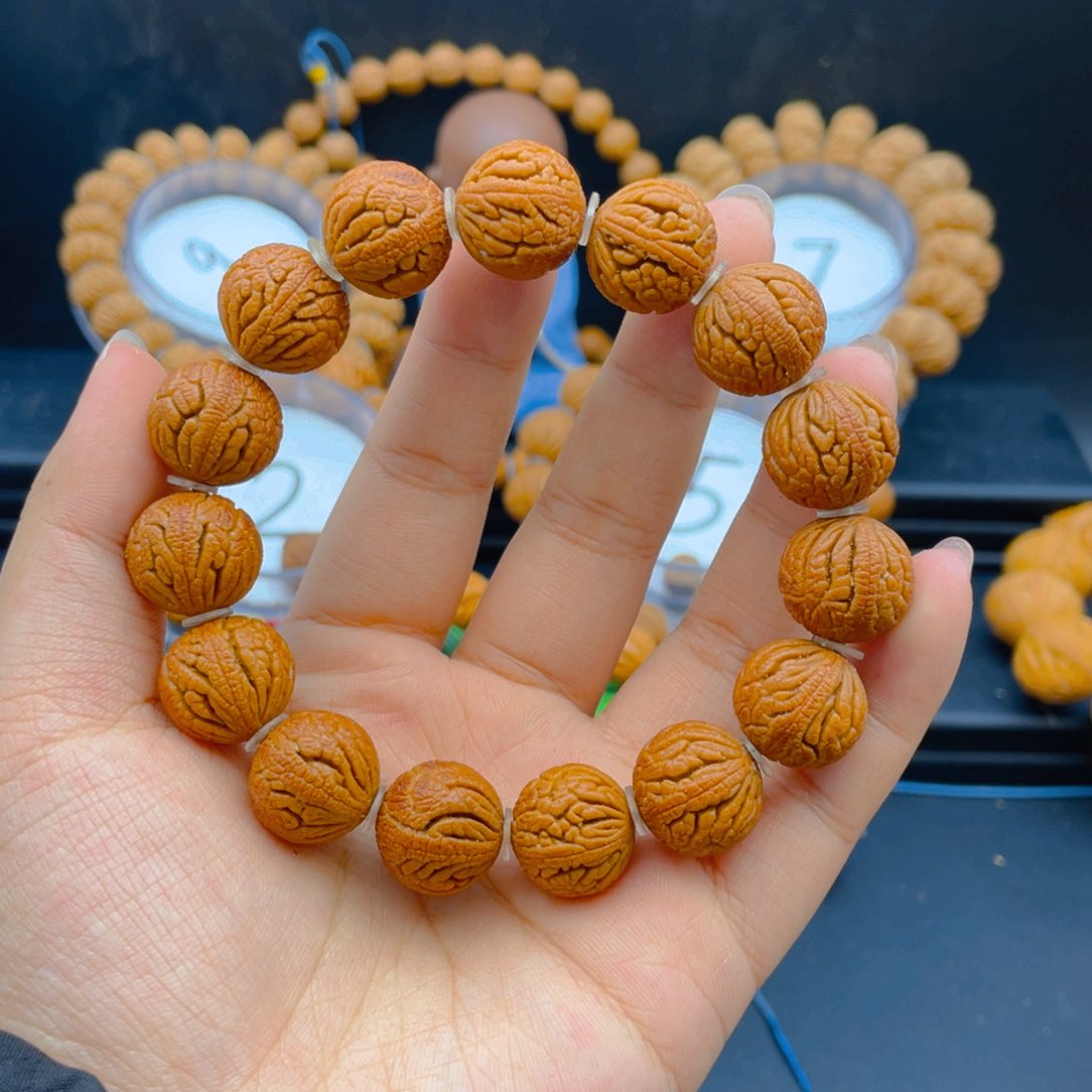 桃核手串权权权权权权权1