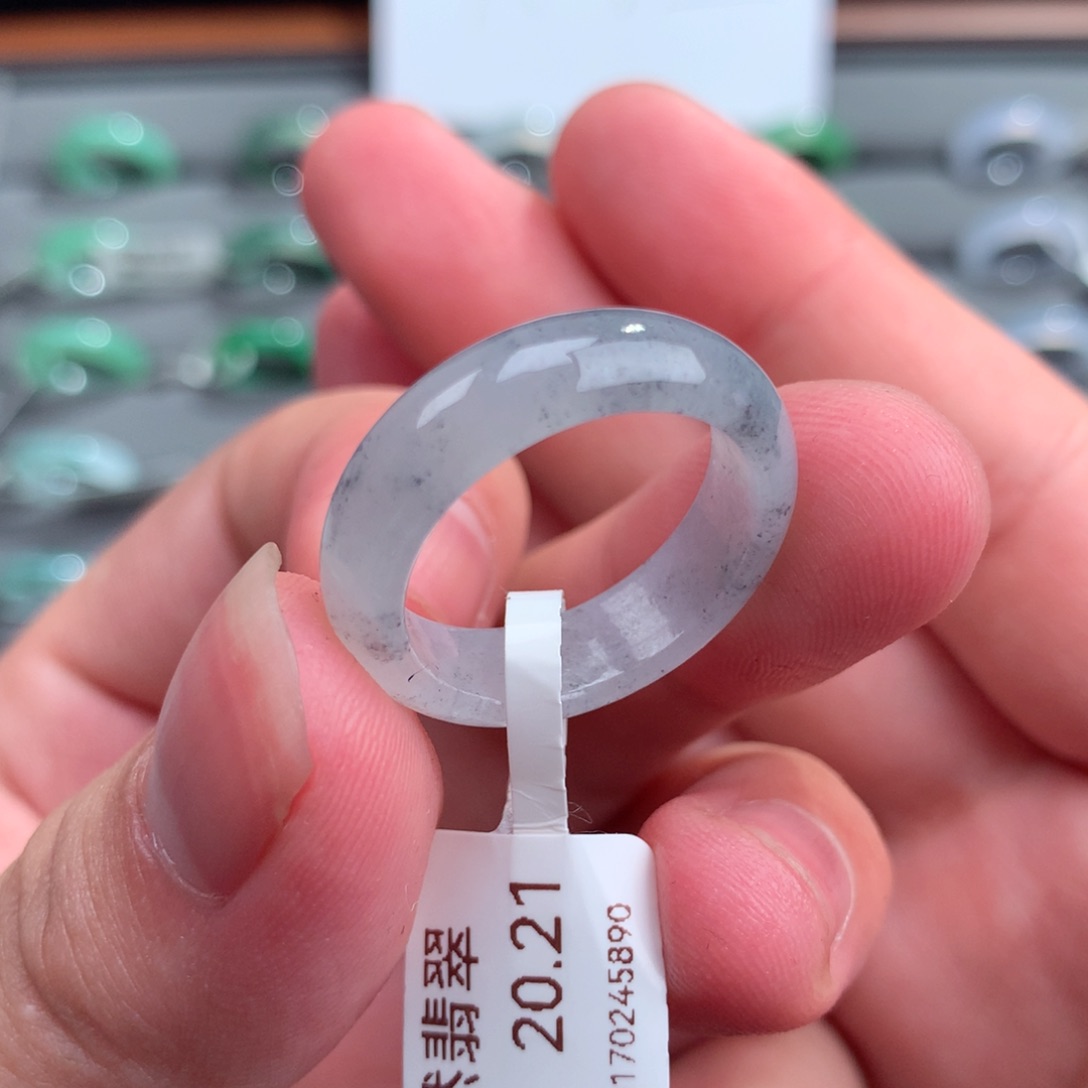 翡翠戒指未镶嵌天然