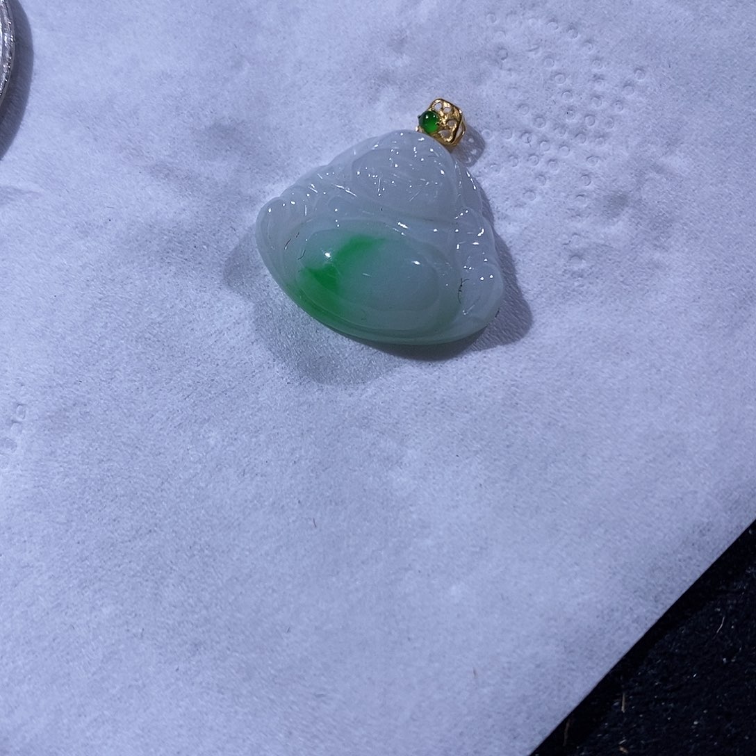 翡翠吊坠(不含链)18K金镶嵌