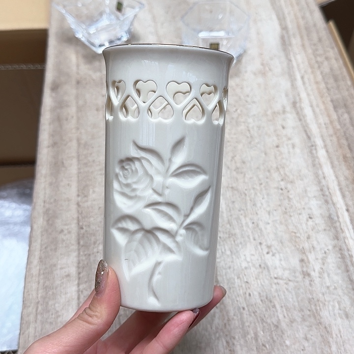 瓷片脱金噗哈哈哈哈哈哈哈哈哈笑吐