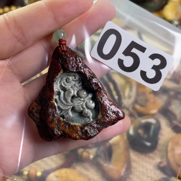 *****岫岩河磨玉（透闪石质玉）未镶嵌把件