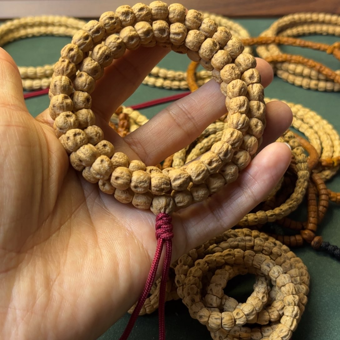 西****柏香籽/百香籽吊坠