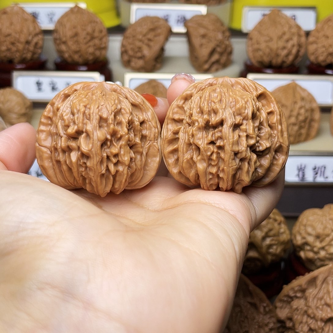 把件文玩核桃永***远四座楼43左右