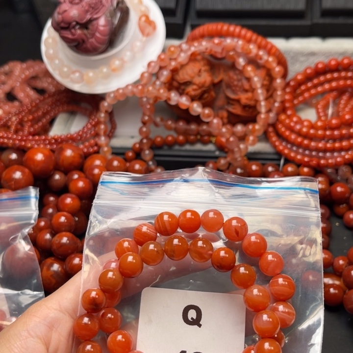 南红玛瑙未镶嵌多样性发货默认微瑕称重9mm