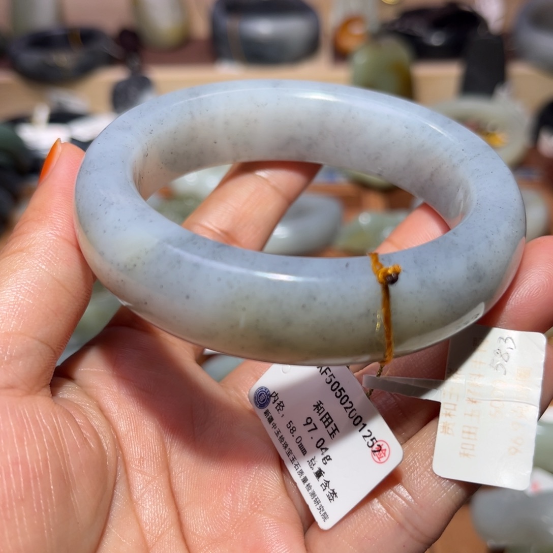 和田玉（子料）未镶嵌手镯