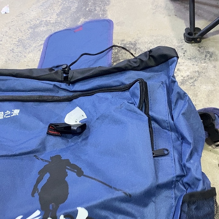 蓝色吊椅包一个，，，，