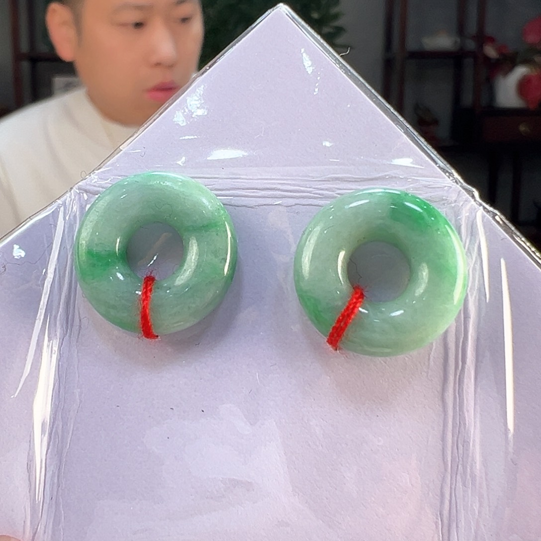 翡翠耳饰未镶嵌固定链接勿拍