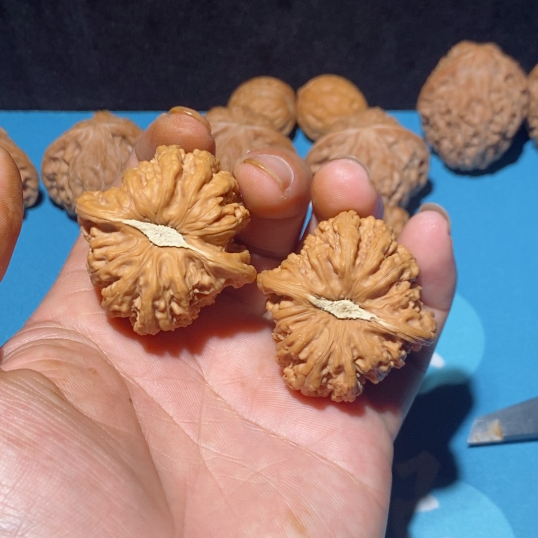 吊坠桃核40尺全品密纹