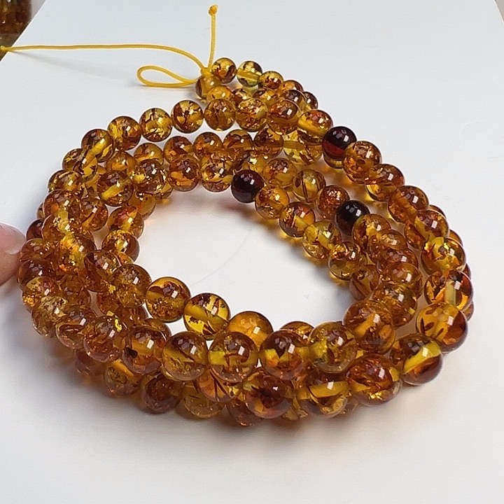 琥珀（花珀）颈饰未镶嵌