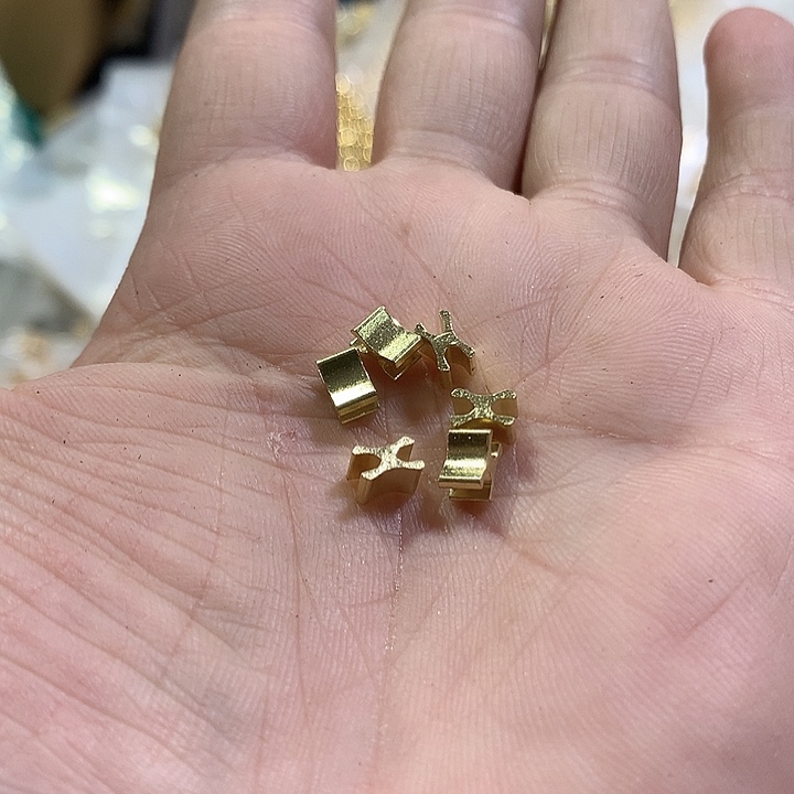 皮革金色铜拉链堵头20套
