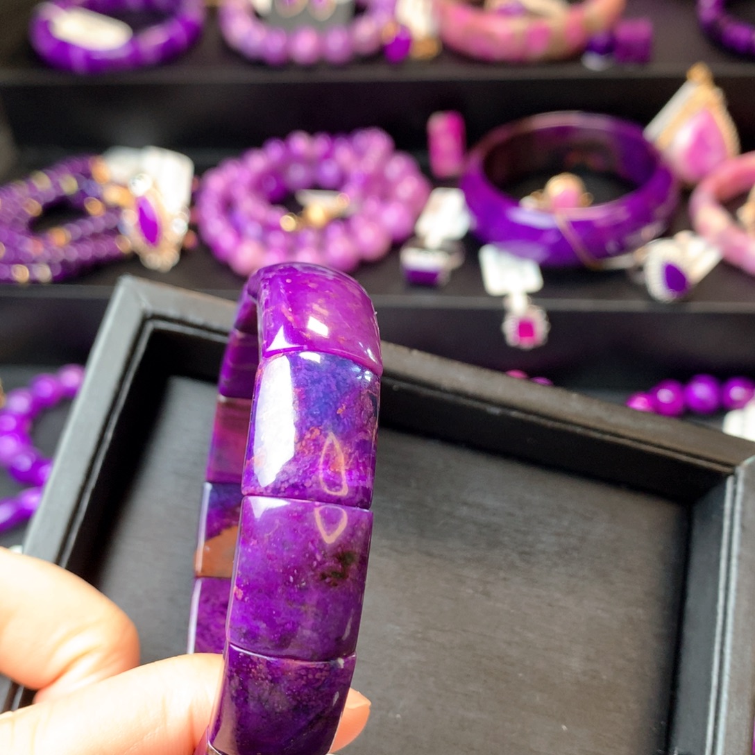 苏纪石（舒俱来）未镶嵌手排