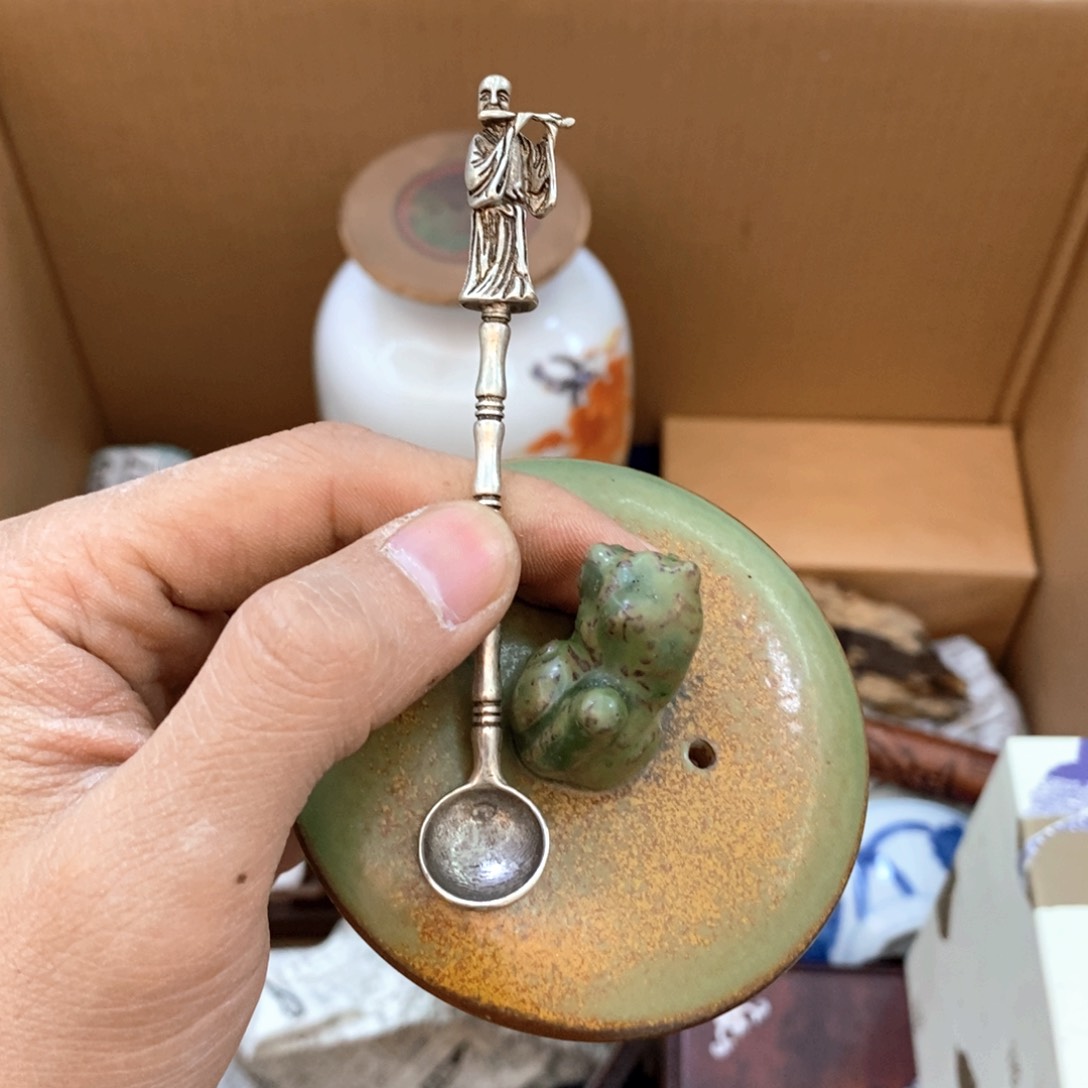 瓷片哈哈哈哈哈哈哈