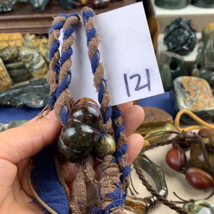 岫岩河磨玉（透闪石质玉）挂件未镶嵌微*